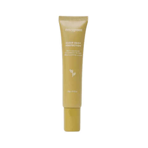 Sunscreen untuk kulit wajah berjerawat dari Envygreen Clear Daily Protection